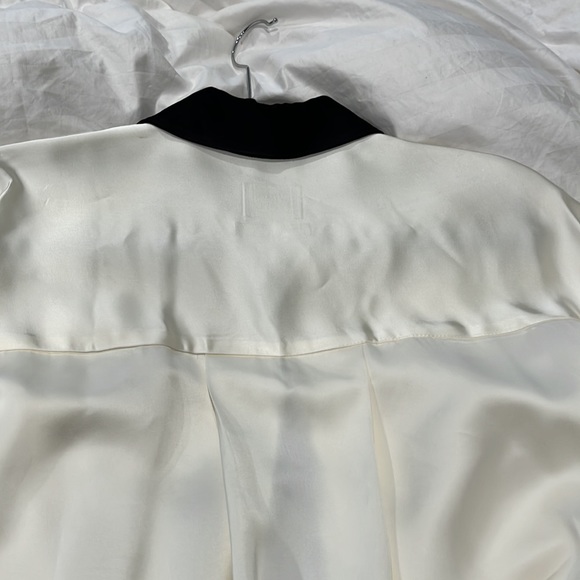 Massimo Dutti Studio tuxedo style silky oversized button up dress cream/black M - Picture 14 of 14